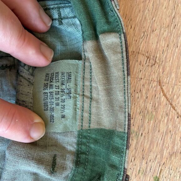 Vintage 90s Men's Camo Military Jacket and Pants Size S Button-Up Short Length - Picture 9 of 15